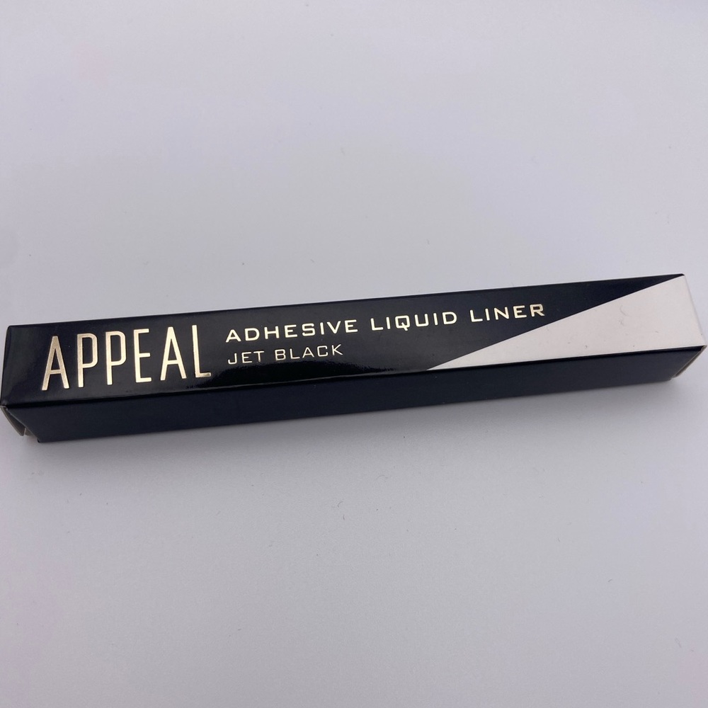 Appeal | Adhesive Liquid Liner in Jet Black <NEW>